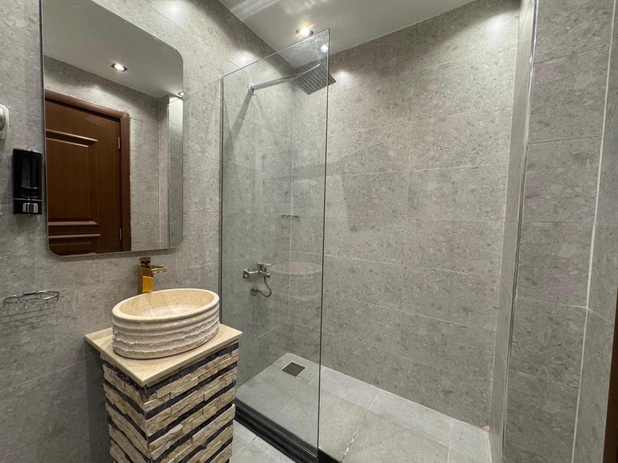 New White Pyramids Inn Ghatati Ngoại thất bức ảnh