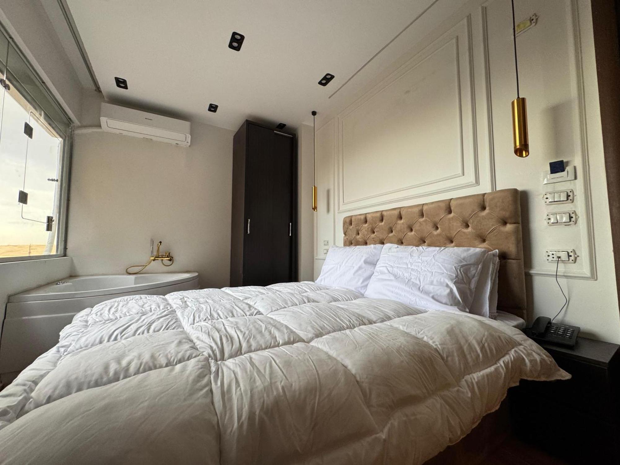 New White Pyramids Inn Ghatati Ngoại thất bức ảnh