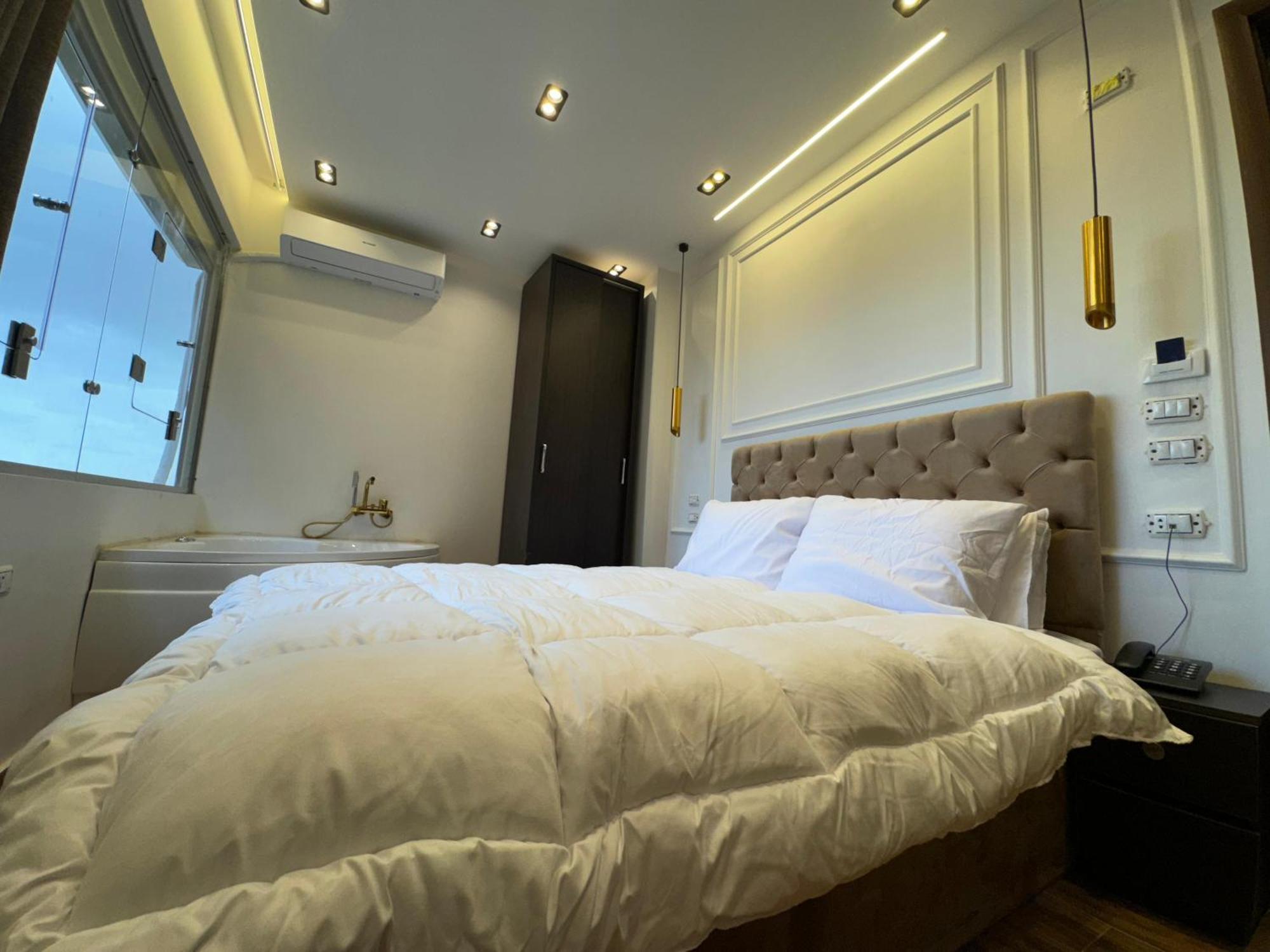 New White Pyramids Inn Ghatati Ngoại thất bức ảnh