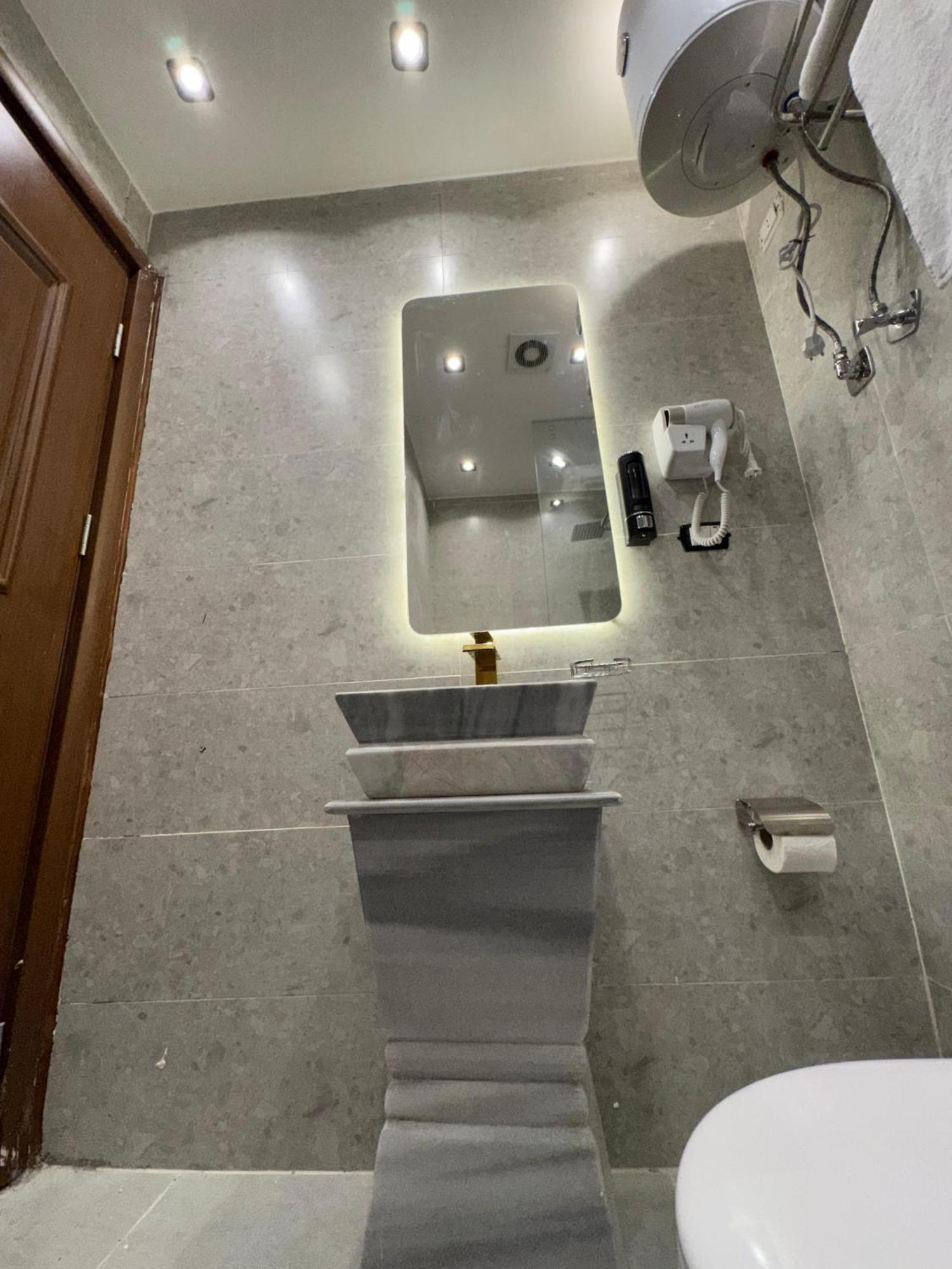New White Pyramids Inn Ghatati Ngoại thất bức ảnh