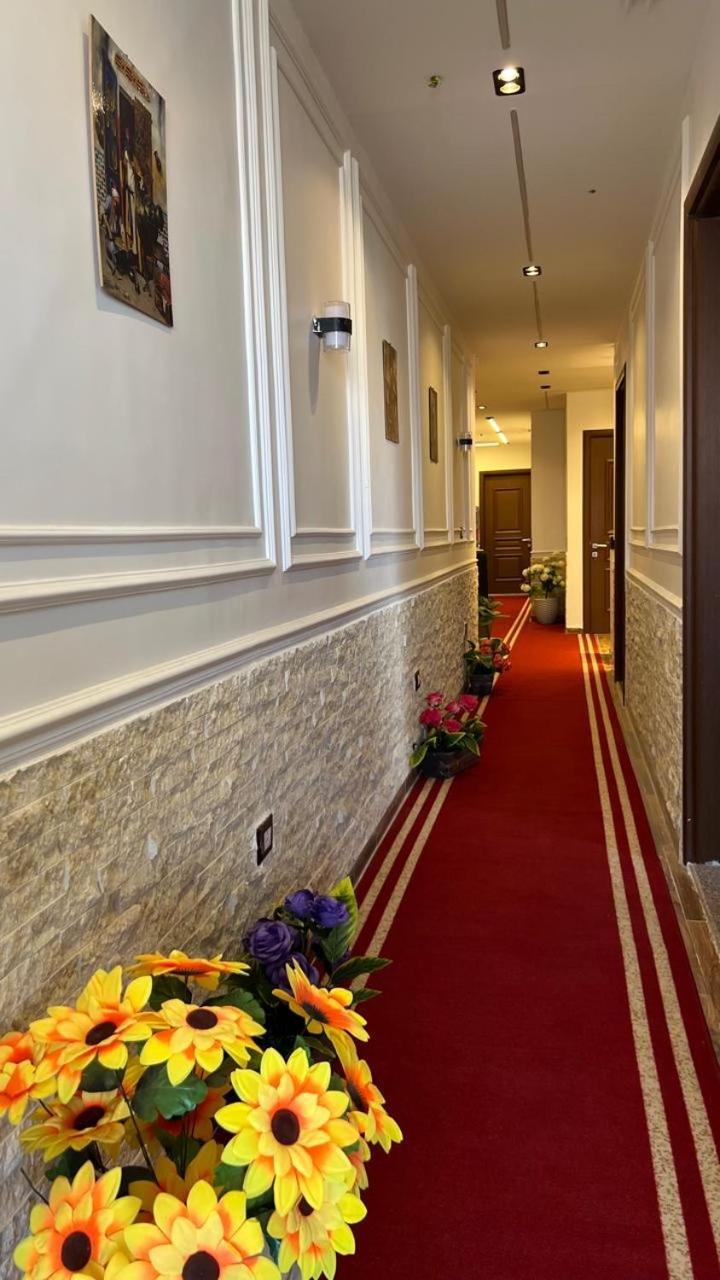 New White Pyramids Inn Ghatati Ngoại thất bức ảnh